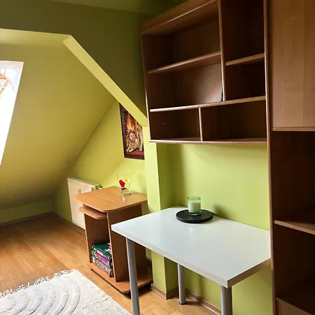 Mieszkanie W Centrum Ilawy Apartmán